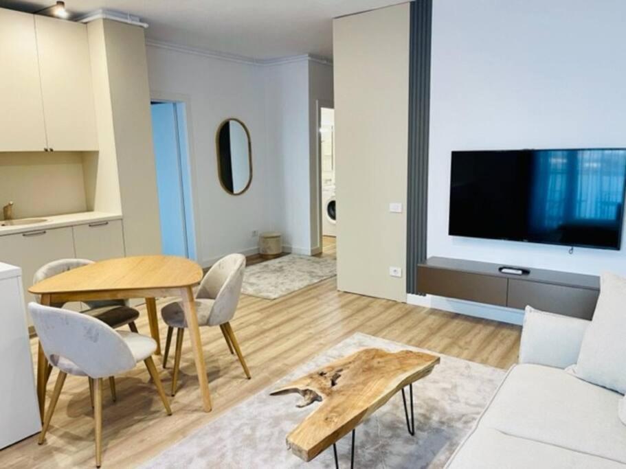Joy City Stay Vivalia 7B-26 Тимишоара Екстериор снимка